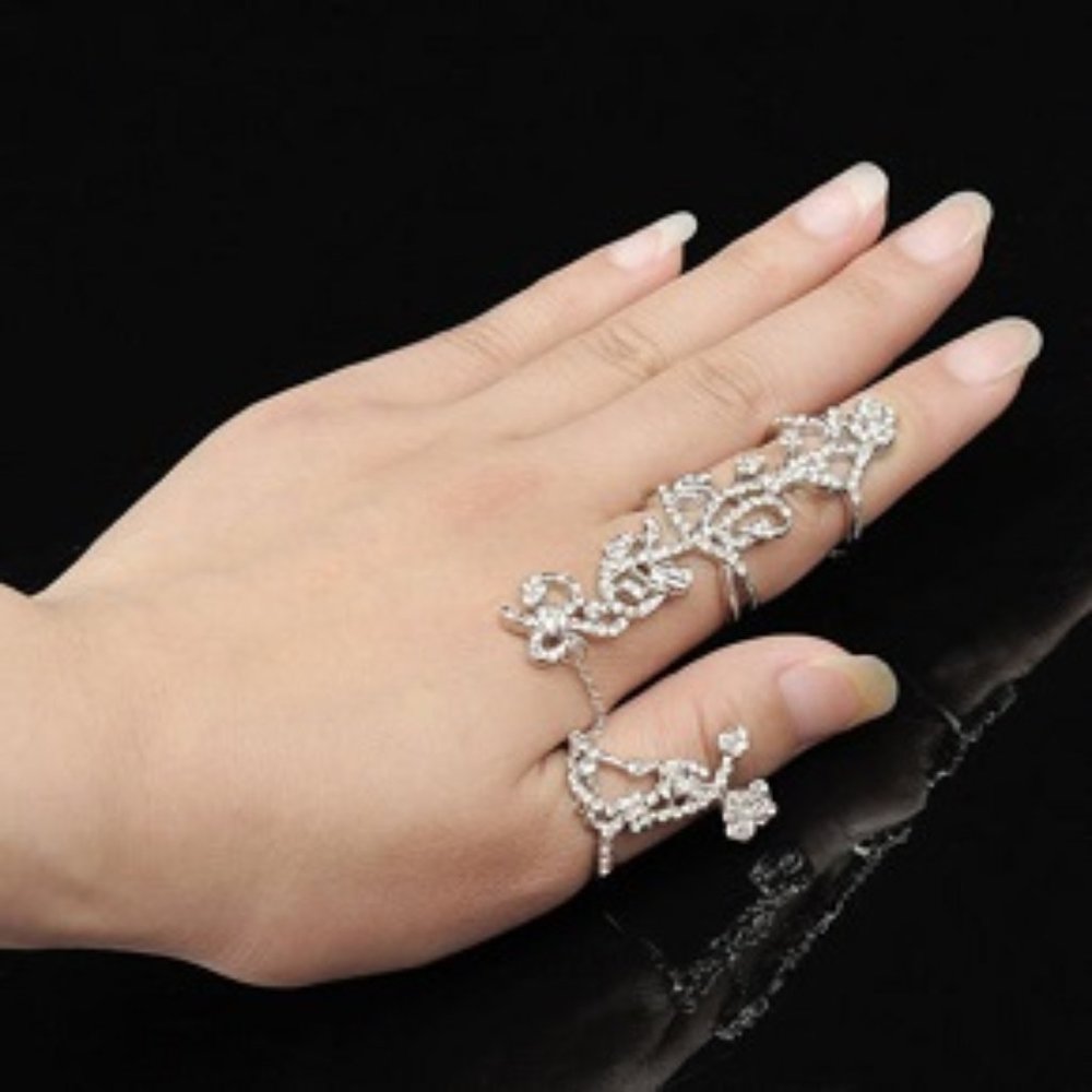 Ring ~ Crystal ~ Flower ~ Chain ~ Hollow ~ Silver Or Gold - Picture 6 of 8